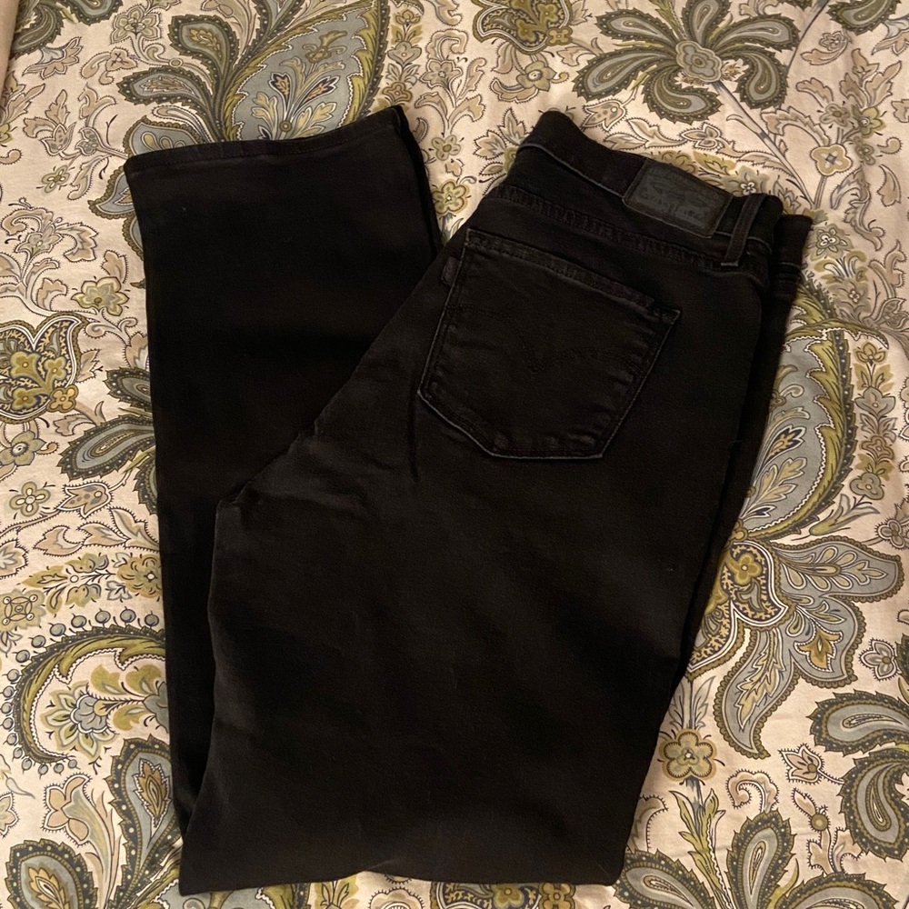 Levi's Black 314 shaping Straight Leg Jeans excellent condition size W30xL30